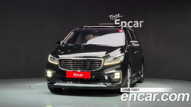 Kia Canival 2019 — photo 3
