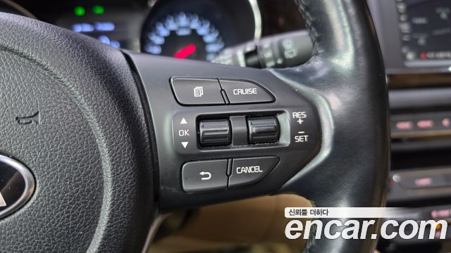 Kia Canival 2019 — photo 15
