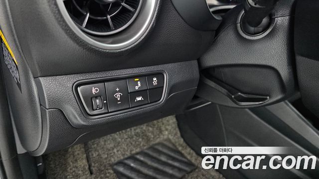 Kia K3 2019 — photo 18
