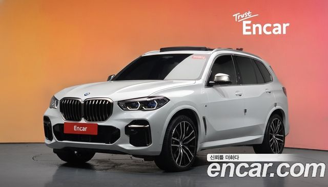 BMW X5 2022 — photo 1