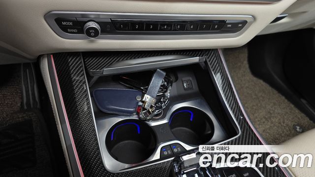 BMW X5 2022 — photo 31