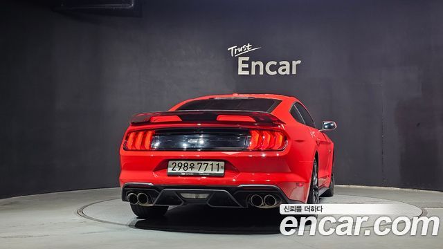 Ford Mustang 2019 — photo 4