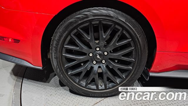 Ford Mustang 2019 — photo 5