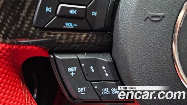 Ford Mustang 2019 — photo 18