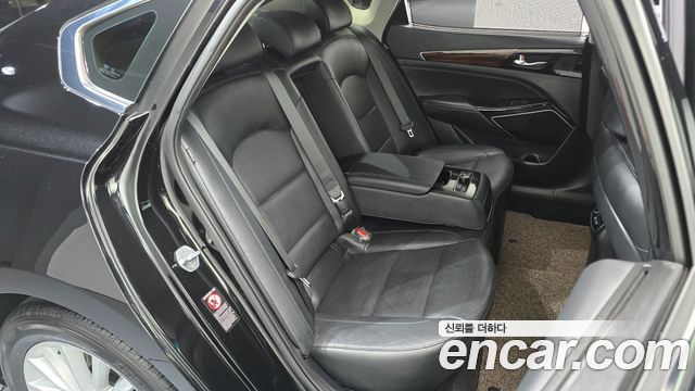 Kia K7 2016 — photo 11