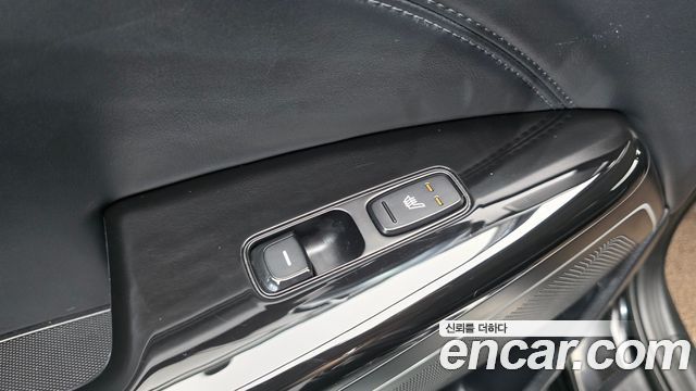 Kia K7 2016 — photo 19