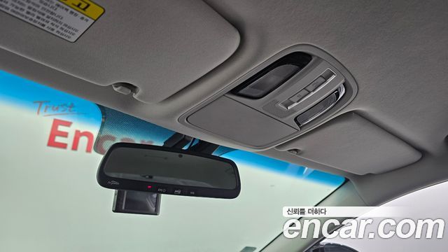 Kia K7 2016 — photo 20