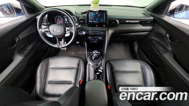 Hyundai Veloster 2019 — photo 10