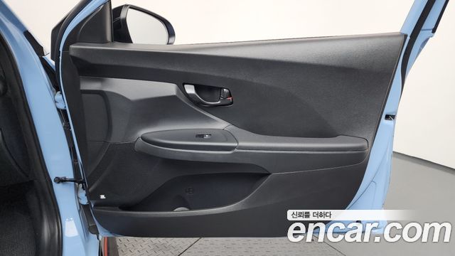 Hyundai Veloster 2019 — photo 14