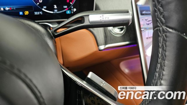 Mercedes-Benz S-Class 2022 — photo 12