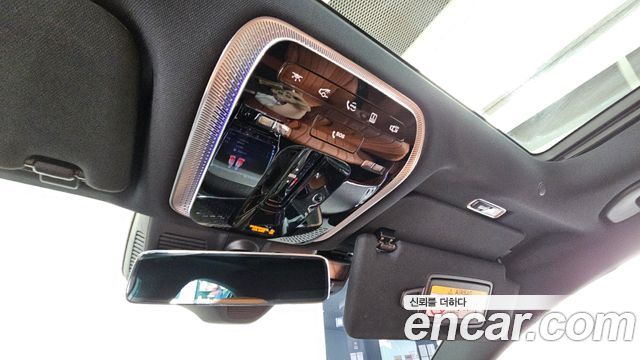 Mercedes-Benz S-Class 2022 — photo 28