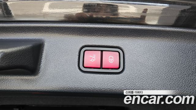 Mercedes-Benz S-Class 2022 — photo 34