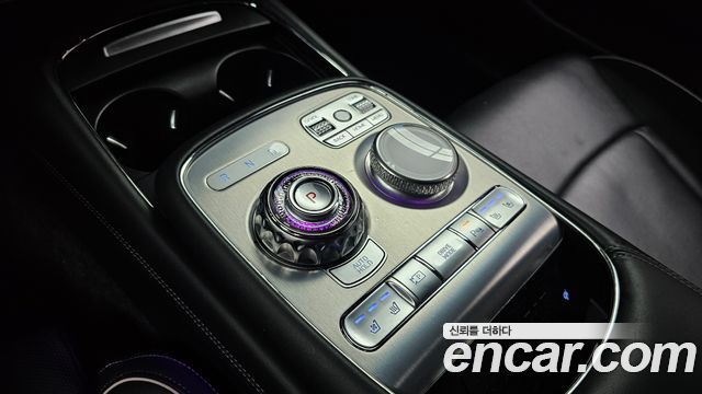 Genesis G90 2022 — photo 12