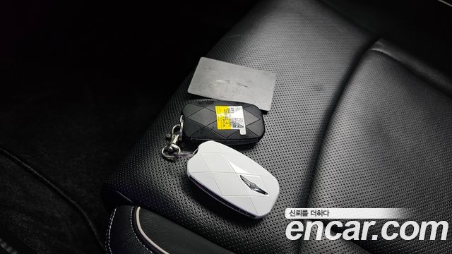 Genesis G90 2022 — photo 21