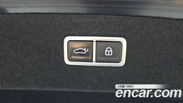Genesis G90 2022 — photo 22