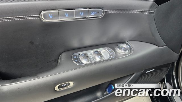 Genesis G90 2022 — photo 27