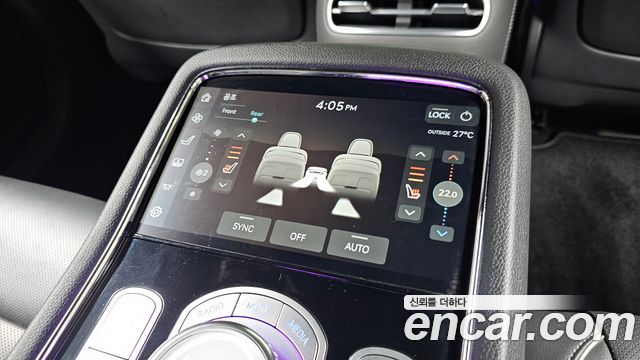 Genesis G90 2022 — photo 31