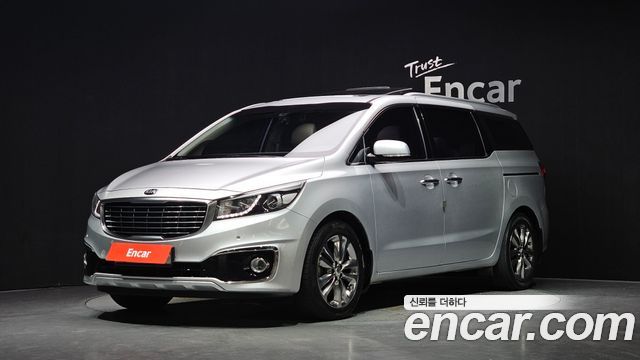Kia Canival 2016 — photo 1