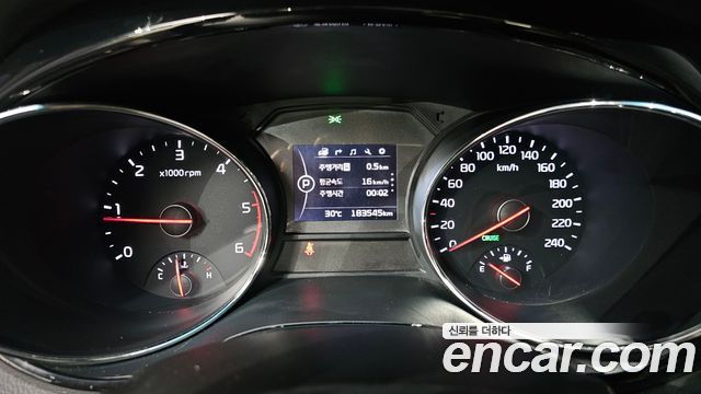 Kia Canival 2016 — photo 8