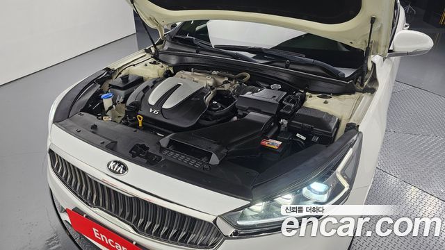 Kia K7 2018 — photo 6