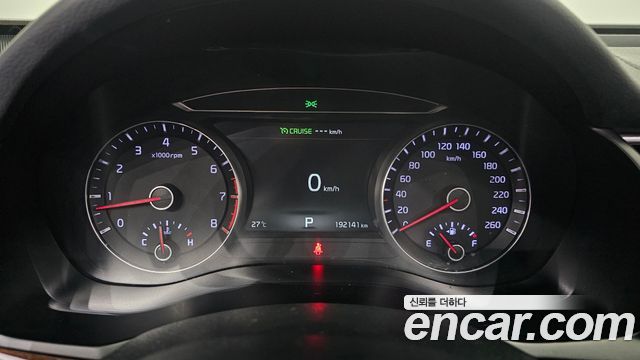 Kia K7 2018 — photo 8