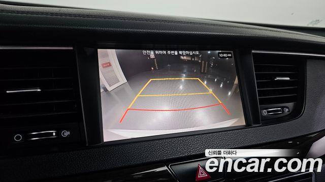Kia K7 2018 — photo 15