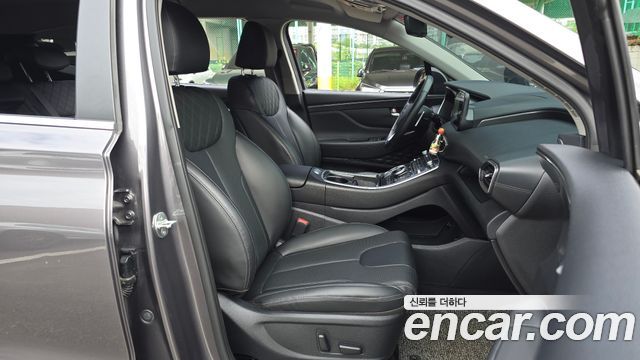 Hyundai Santafe 2021 — photo 11