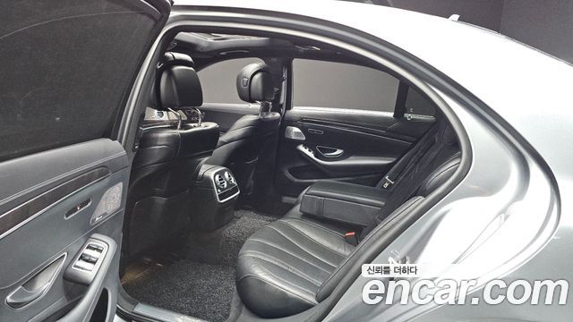 Mercedes-Benz S-Class 2019 — photo 12