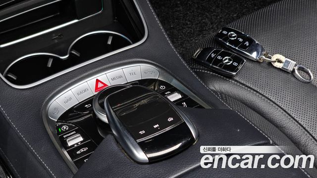 Mercedes-Benz S-Class 2019 — photo 15