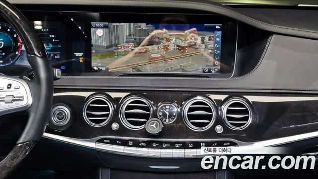Mercedes-Benz S-Class 2019 — photo 20
