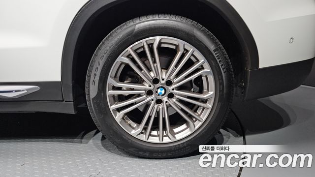 BMW X3 2021 — photo 7