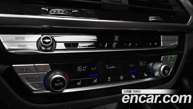 BMW X3 2021 — photo 27
