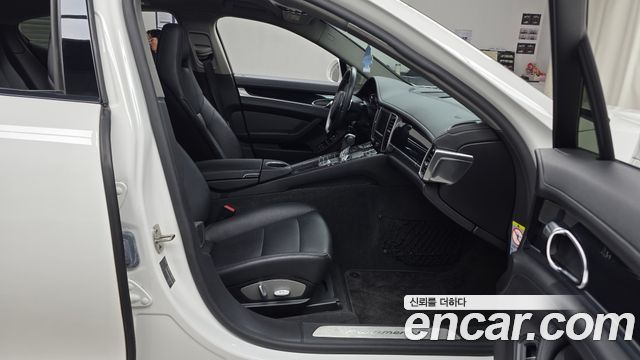 Porsche Panamera 2012 — photo 17