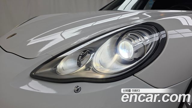 Porsche Panamera 2012 — photo 8
