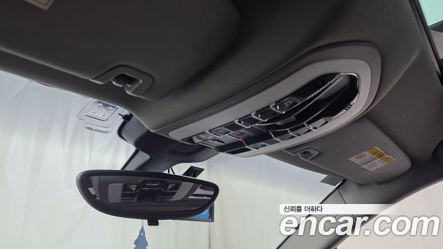 Porsche Panamera 2012 — photo 29