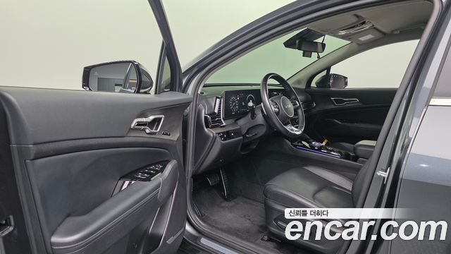 Kia Sportage 2023 — photo 13