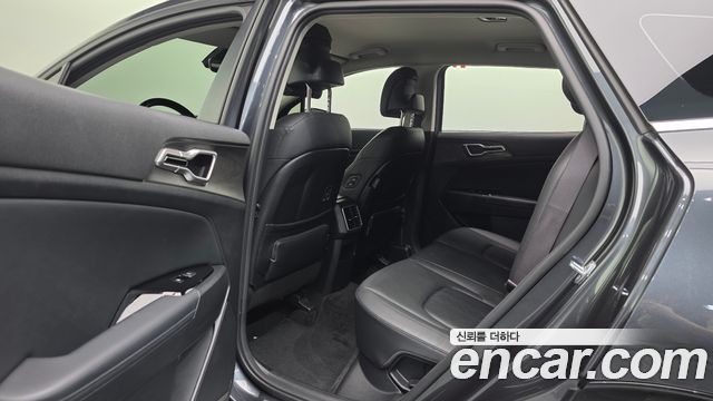 Kia Sportage 2023 — photo 22