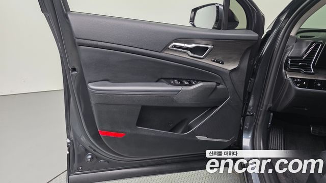 Kia Sportage 2023 — photo 14