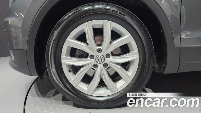 Volkswagen Tiguan 2020 — photo 5