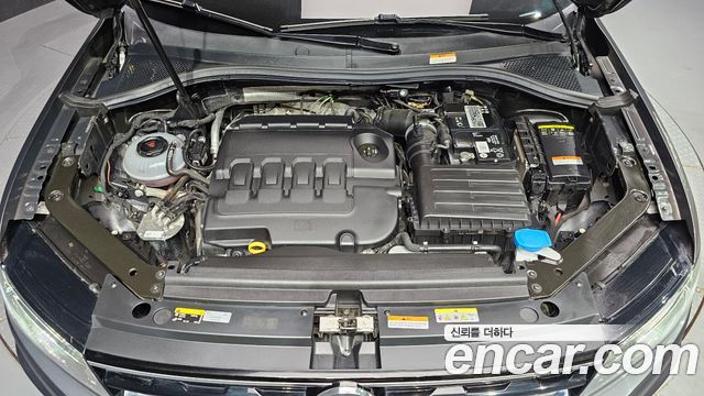 Volkswagen Tiguan 2020 — photo 6