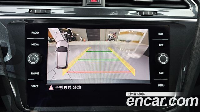 Volkswagen Tiguan 2020 — photo 16