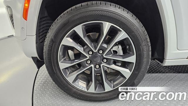 Jeep Cherokee 2021 — photo 5
