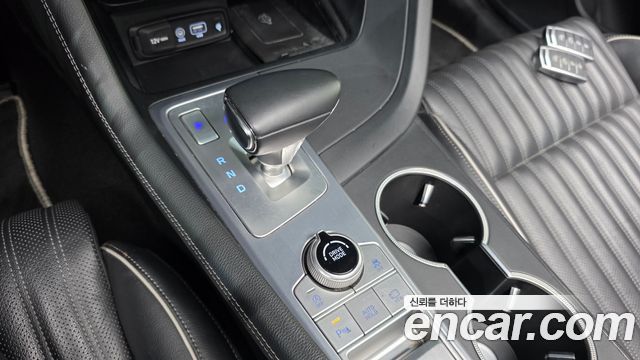 Genesis G70 2019 — photo 12