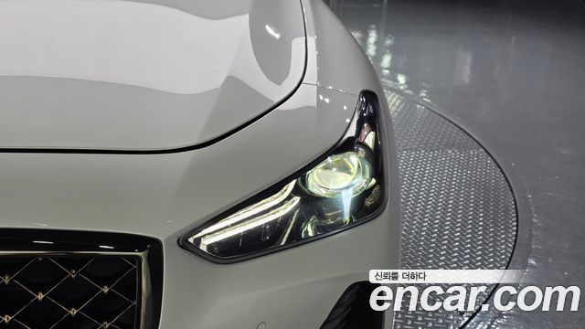 Genesis G70 2019 — photo 8