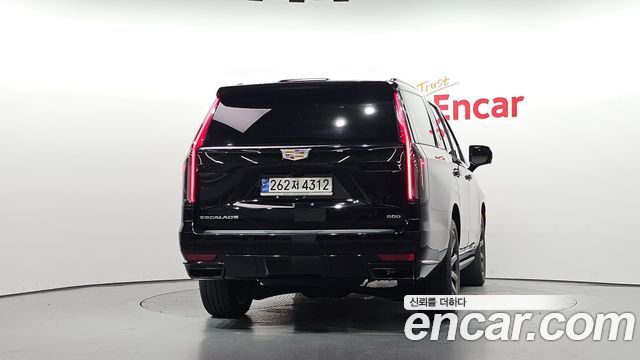 Cadillac Escalade 2023 — photo 4