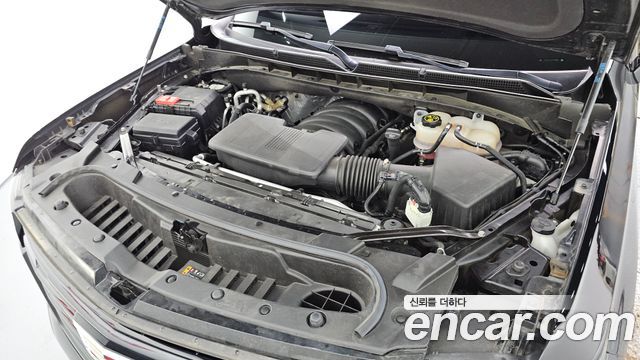 Cadillac Escalade 2023 — photo 6