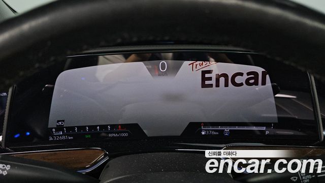 Cadillac Escalade 2023 — photo 8