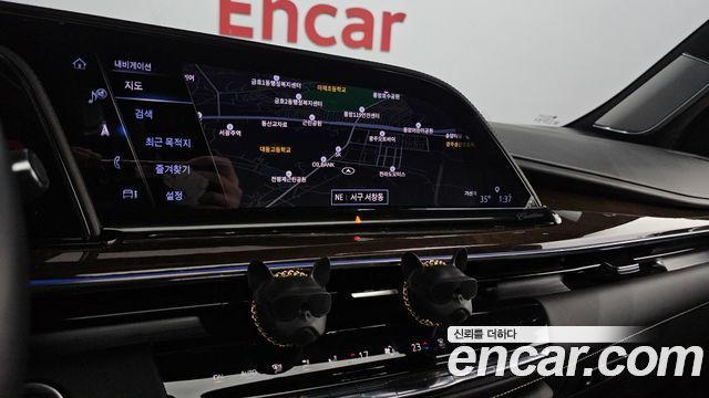 Cadillac Escalade 2023 — photo 13
