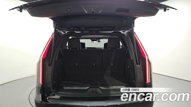 Cadillac Escalade 2023 — photo 20