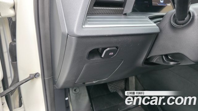 KG Mobility Torres 2023 — photo 12